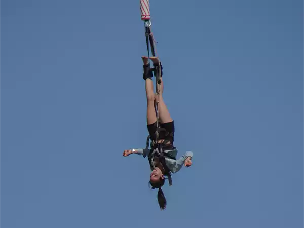 saut à l'élastiqueMillau